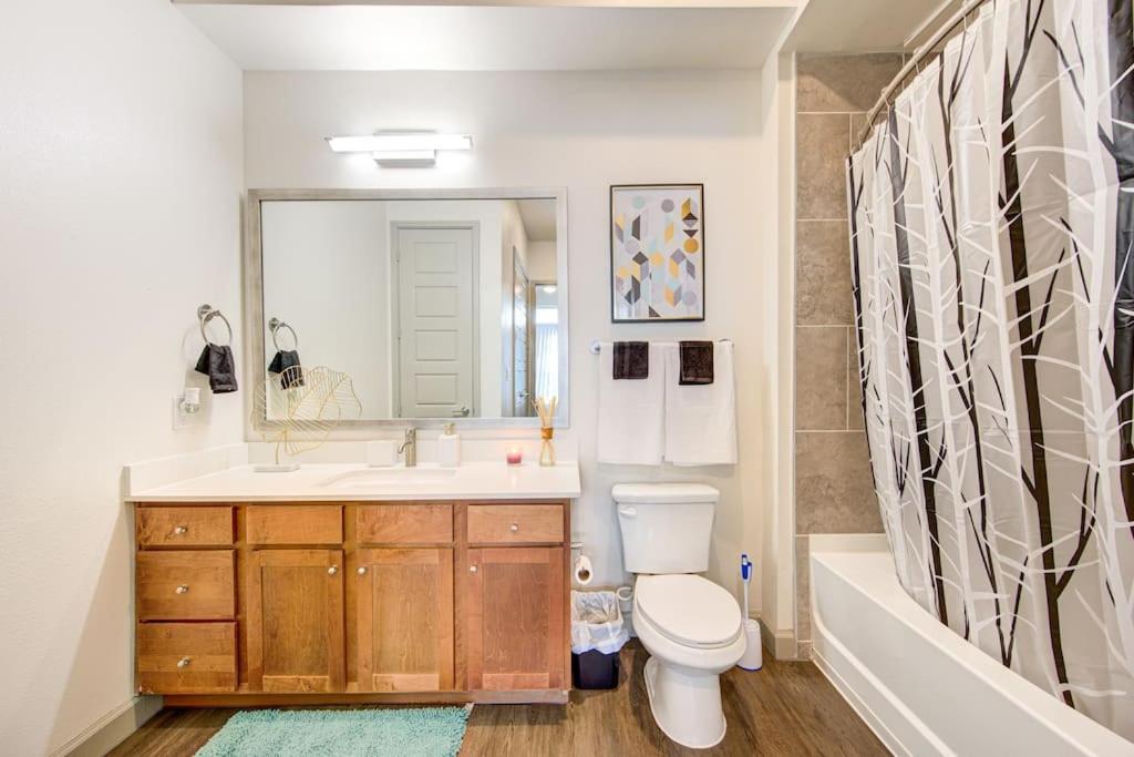 휴스턴 Trendy Downtown 1Bd/Freeparking/Wi-Fi/Pool 아파트 외부 사진